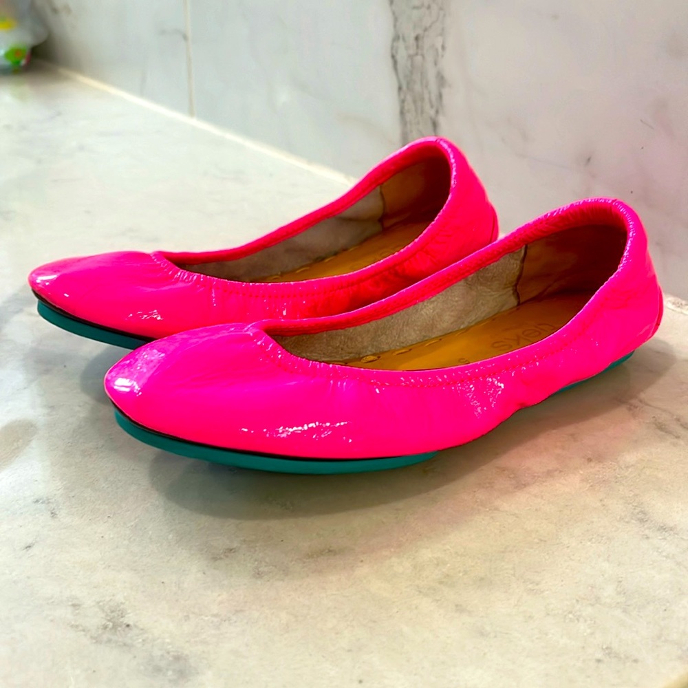 Tieks Pop Pink Neon Ballet flats, size 5. Never worn.